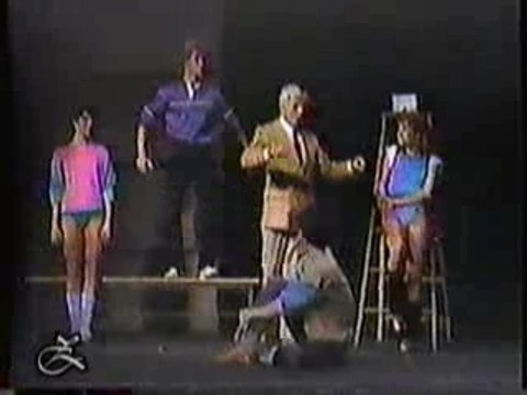 05 Night of 100 Stars (1985)- Intro ( Pair of Shoes )