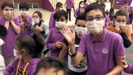 Toz bulutu nedeniyle teneffüse maskeyle çıktılar - GAZİANTEP