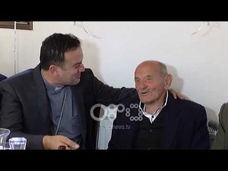 Ora News - Mark Margjini një shekull jetë mes kalvarit të vuajtjeve, merr bekimin edhe nga Papa