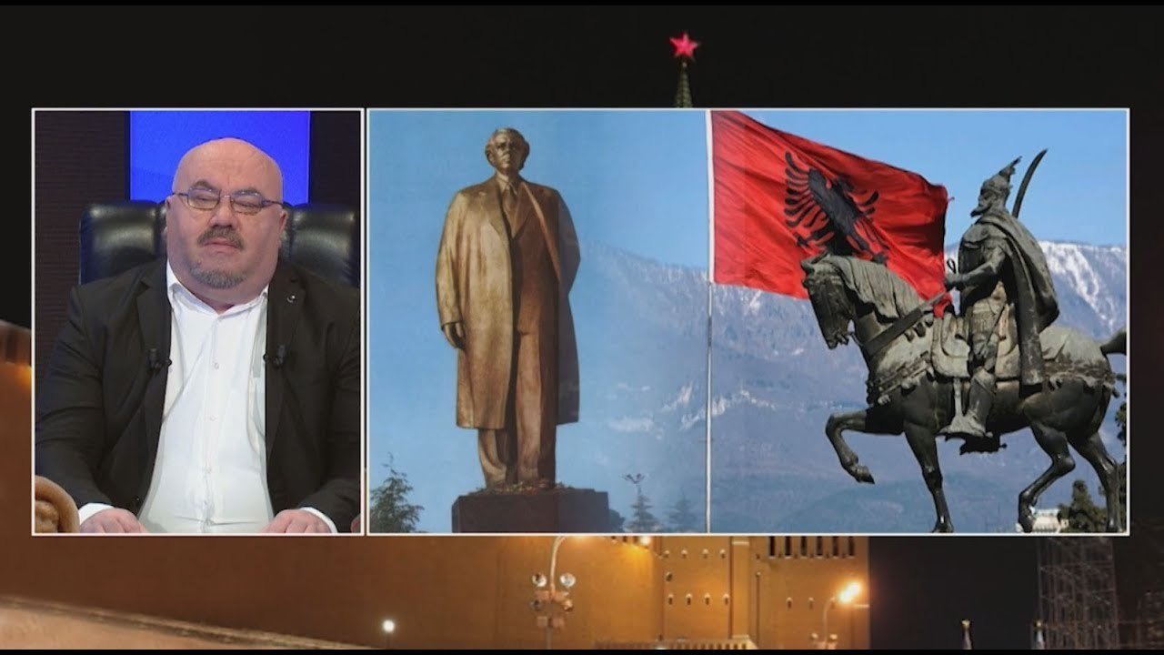 Ju flet Moska - Skënderbeu dhe Enveri