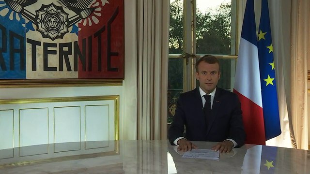 Emmanuel Macron s'adresse aux Français lors d'une allocution télévisée