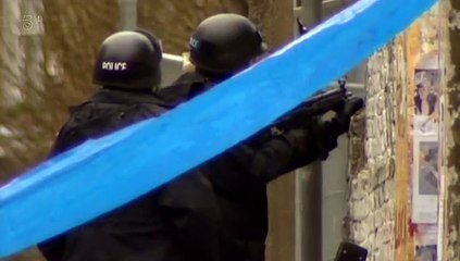 Armed And Deadly Police UK S01E02