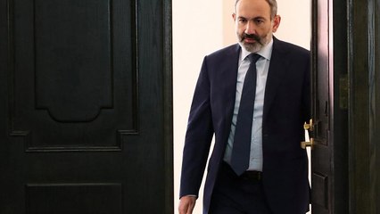 Παραίτηση Πασινιάν με στόχο τις εκλογές