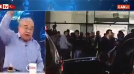 "Türkiye Cumhuriyeti intihar ediyor"