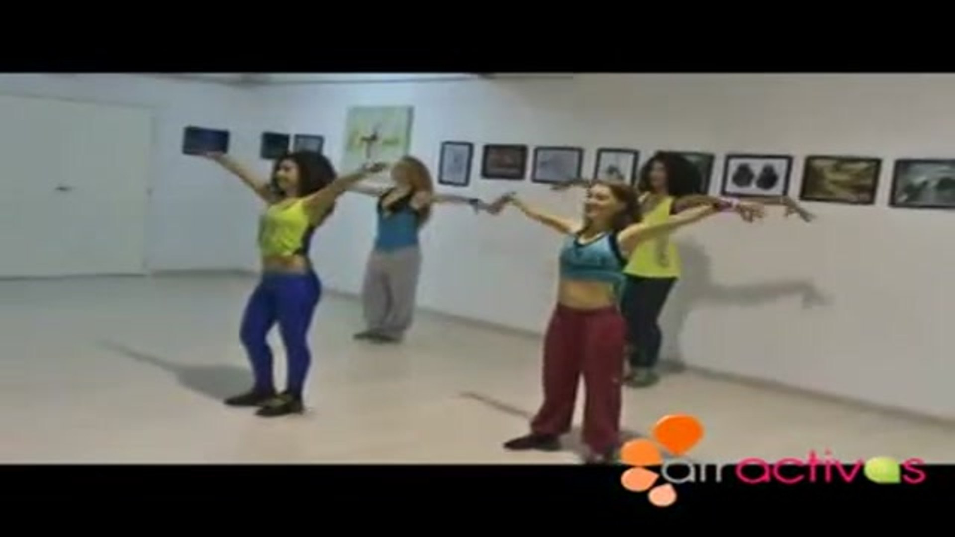 Una clase de Zumba fitness: cumbia - Vídeo Dailymotion