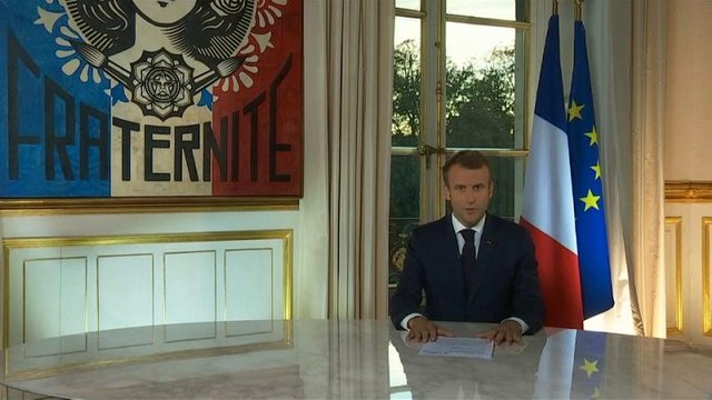 Macron dopo il rimpasto: Vado avanti, non cambio rotta