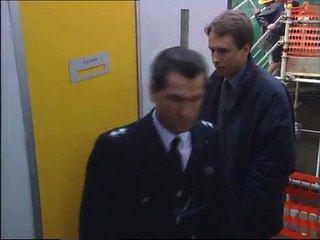 The Bill S06E30 Big Fish Little Fish