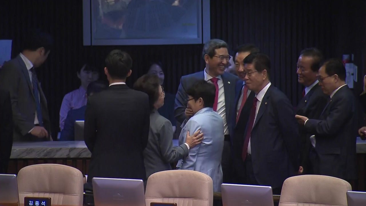 국회 오늘 오후 본회의...헌법재판관 후보자 표결 / YTN