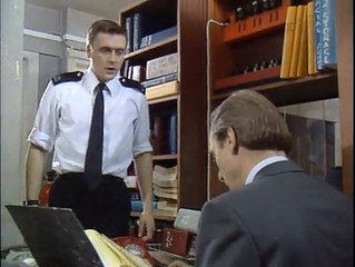 The Bill S05E42 Fort Apache - Sun Hill