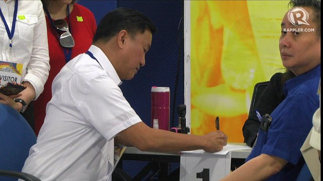 Francis Tolentino files candidacy for senator