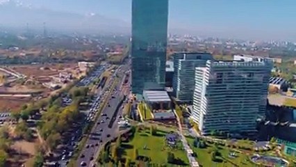 5-ші қазанда 2000 астам жанкүйер кәсіби боксшы, орта салмақтағы әлем чемпионы, ұлт батыры -  Геннадий Головкинді  қолдау үшін Алматы қаласына жиналды. Сол күн