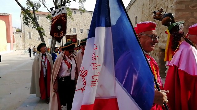 Les confréries au grand chapitre des chevaliers de laiet 14OCT2018 TRETS
