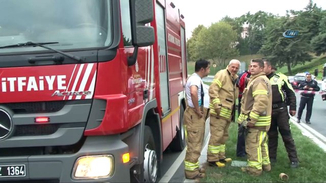 Kontrolden çıkan araç karşı şeritten gelen araca ok gibi saplandı
