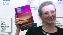 الكاتبة الايرلندية الشمالية آنا برنز تفوز بجائزة مان بوكر برايز