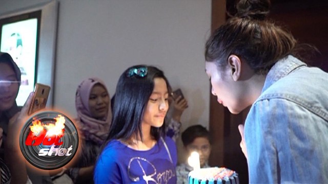 Kejutan Ultah Mikha Tambayong dari Penonton 'Belok Kanan Barcelona'