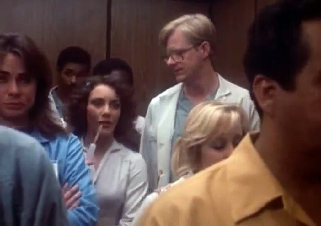 St. Elsewhere S01 - Ep17 Brothers HD Watch