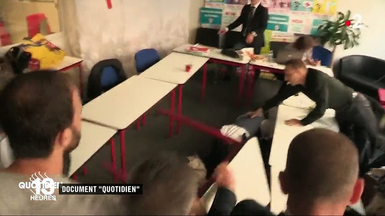 La France insoumise : enquête pour "menaces" et...
