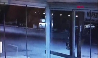 Çalıştığı iş yerini kundakladı, kıyafetlerini değiştirip izlemeye geldi