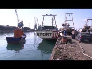 Report Tv-Fundoset në Portin e Durrësit peshkarexha 60 ton
