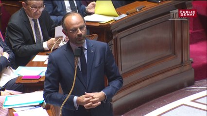 Perquisitions à LFI : Philippe "choqué" par la "violence" envers les policiers
