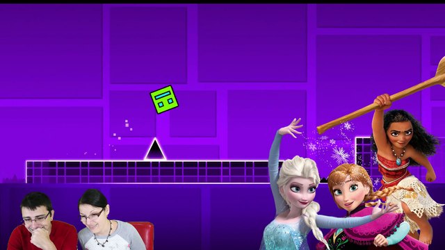 ПАПА против МАМЫ, кто дальше пройдёт уровни в игре Geometry Dash