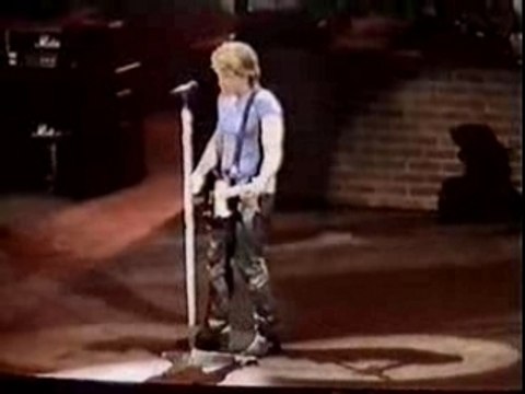 Bon Jovi - live - These Days (Bercy 19.06.2001)