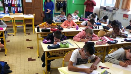 Dictée ELA: en classe avec Manuel Perez et Nathan Vitré