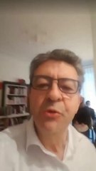 Mélenchon perquisitionné dans son bureau, il craque complètement