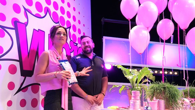 Beaucoup de rose cette semaine dans Vu d'Ici pour Octobre Rose, du rose pour le Comité Loire de la Ligue Contre le Cancer et notamment celui du sein et du rose aussi pour le concours des vitrines roses organisé par Sainté-Shopping !