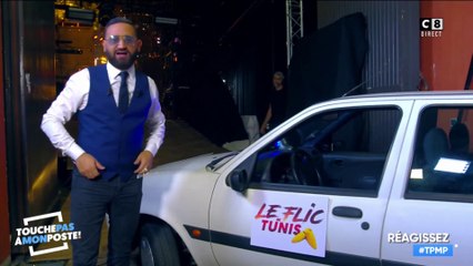 Arrivée spectaculaire pour Cyril Hanouna en "Flic de Tunis"'