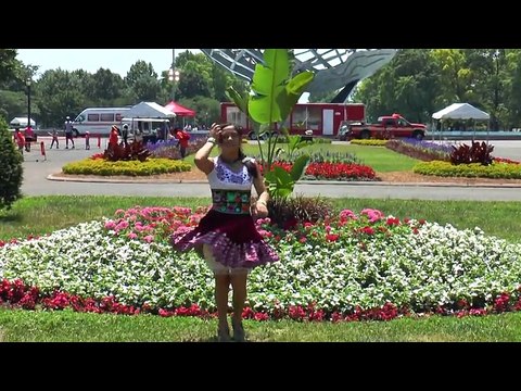 FIESTA LATINA CON: MARY PAUCAR; GUERREROS DEL AMOR; CARLOS RAÚL & JUAN CARLOS Ft. GISLEY. MIX