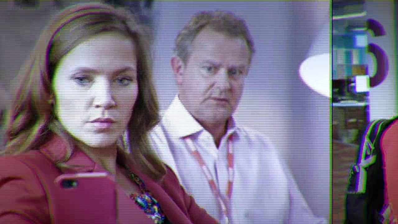 W1a S03 E01