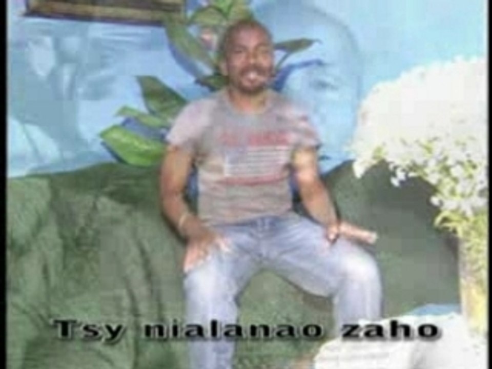 francisiko  -tsy nialanao zaho