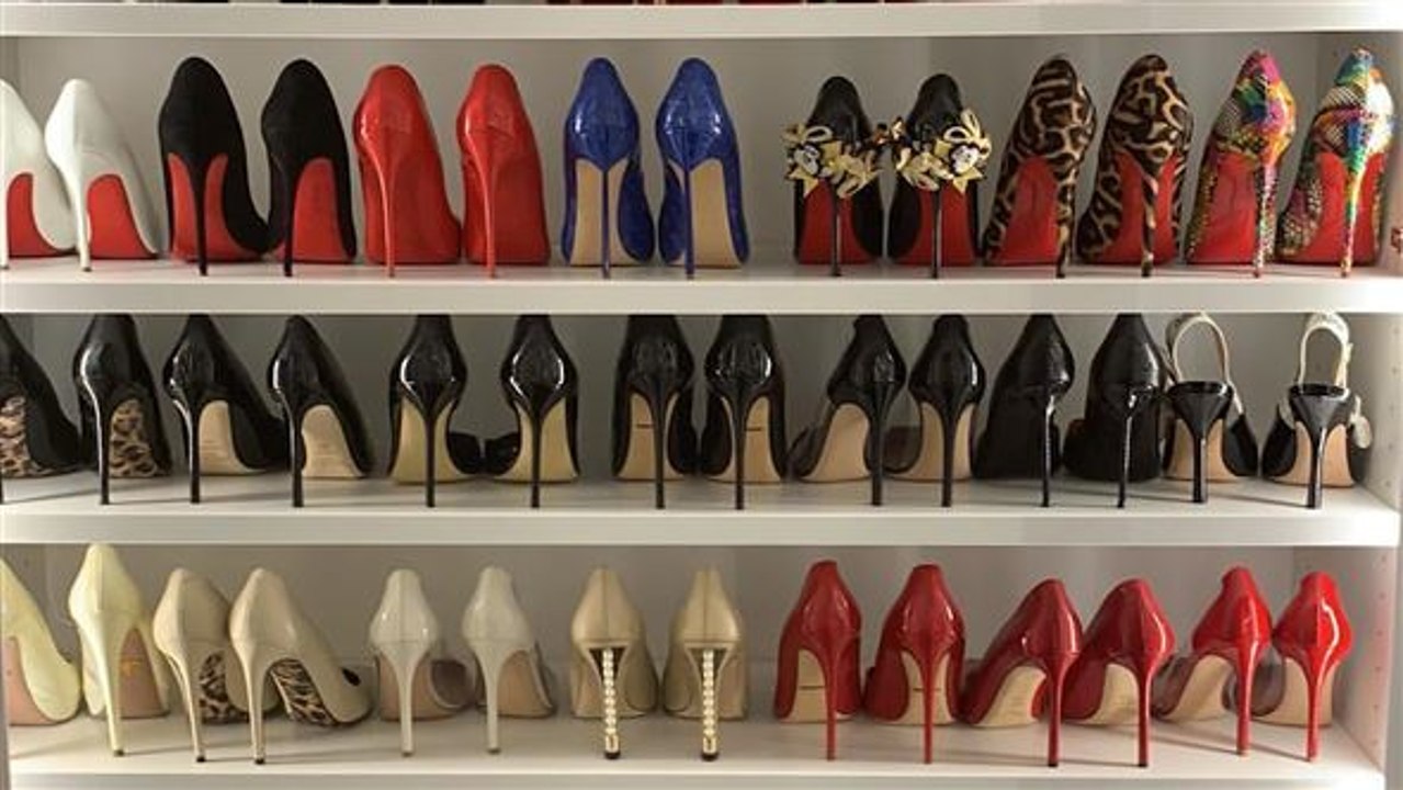 Wenn Spielerfrauen Einblick in ihren Kleiderschrank gewähren