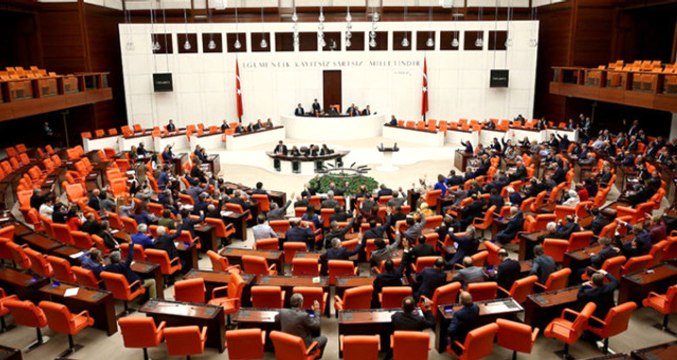 Yeni Sistemin İlk Bütçe Tasarısı Meclis'e Sunuldu
