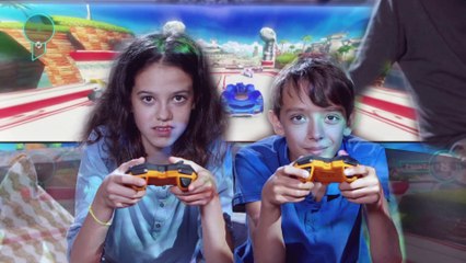 PASS JEUX FAMILLE la 1ère console pour les kids