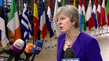 May: '(Brexit) Geçiş sürecinin birkaç ay daha uzatılmasına yönelik bir seçenek oluşturulabilir' - BRÜKSEL