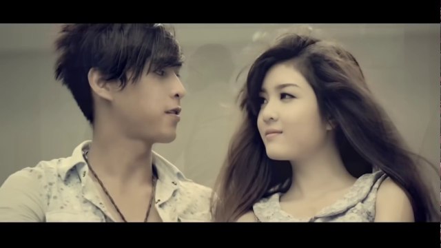 Còn Lại Gì Sau Cơn Mưa - Hồ Quang Hiếu - Official MV