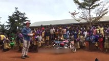 Hayatlarında İlk Kez Drone Gören Afrikalı Çocukların Tepkisi Sosyal Medyada Büyük İlgi Gördü