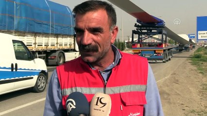 68 metre uzunluğundaki rüzgar türbininin kanadı tırlarla taşındı - ÇORUM