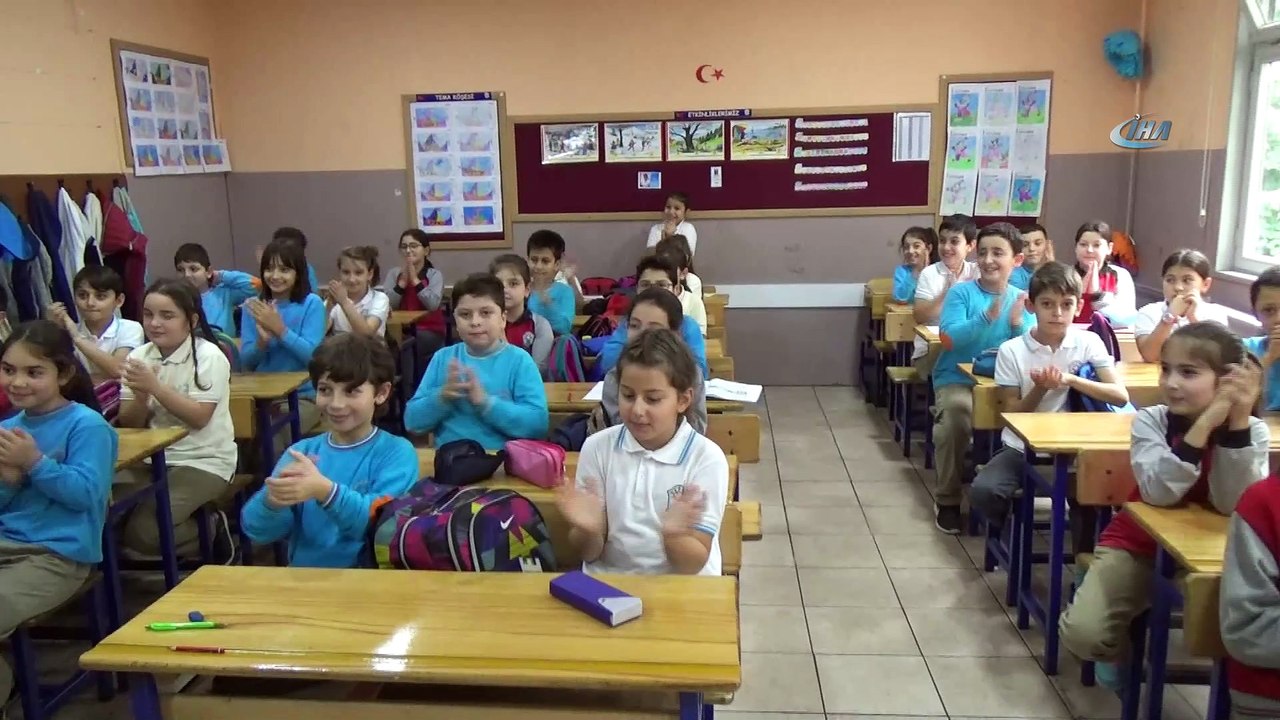 Öğrencilerin Okul Meclis Başkanlığı seçimi genel seçim havasında oldu