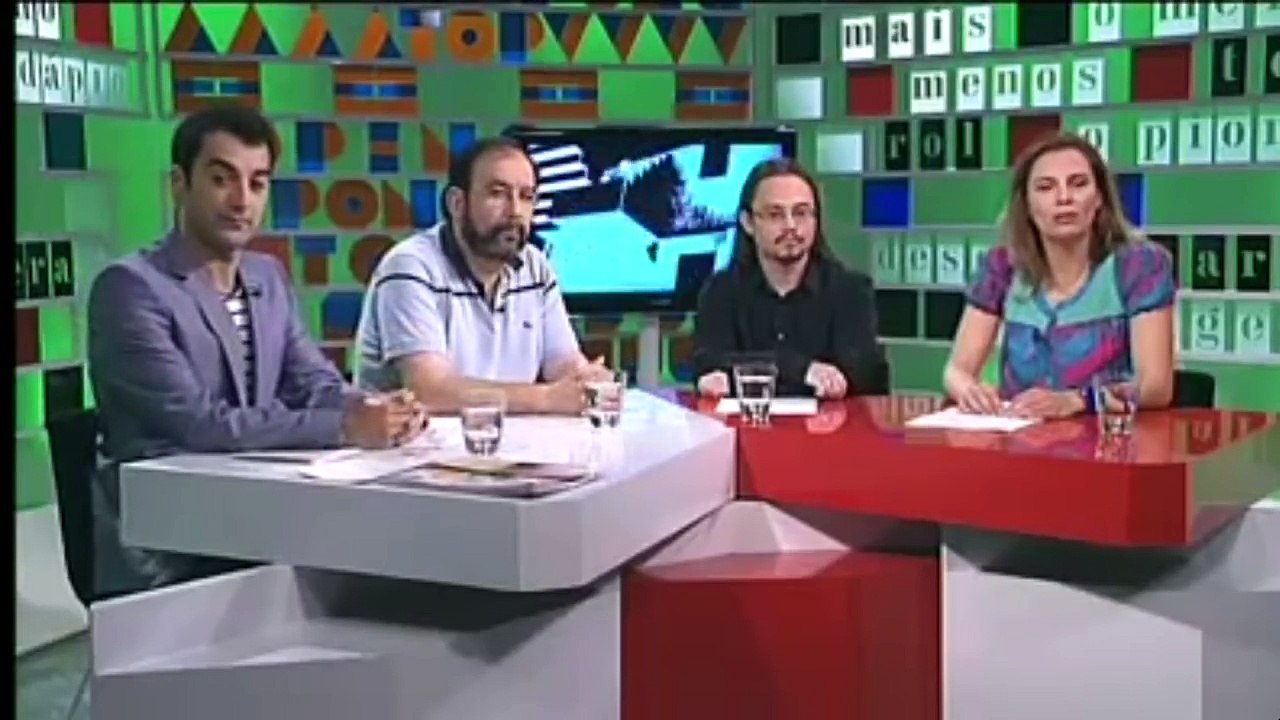 Daniel Cardoso - De beijar os avós ao poliamor
