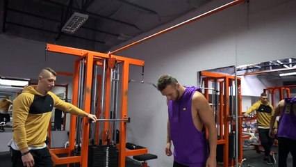 NIEWIARYGODNY TRENING BRZUCHA