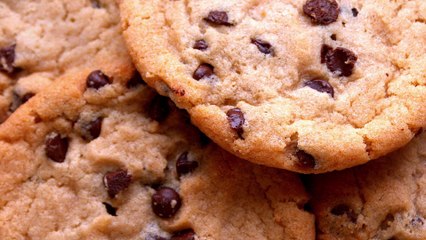 Une lycéenne fait manger les cendres de son grand-père à ses camarades !