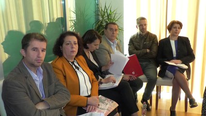 Punëtori me drejtorët e shkollave të Gjakovës rreth  planit të prokurimit - Lajme