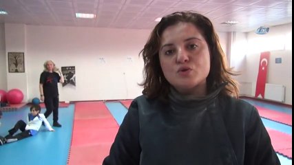 Hobi Olarak Eskrim Sporuna Başlayan İş Adamı Ünsal, Türkiye’yi Temsil Edecek