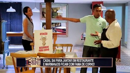 Gata com problema para sintonizar TV deixa rapaziada "fora do ar"