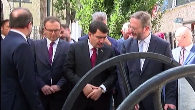 Restorasyonu Tamamlanan Cihangir Camii İbadete Açıldı