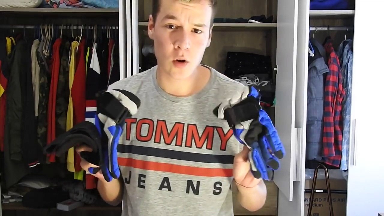 ŠTO SE NALAZI U MOM ORMARU?