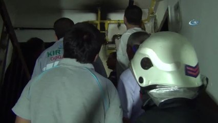 Elektrik Kontağından Çıkan Kıvılcım Mahalleliyi Ayağa Kaldırdı